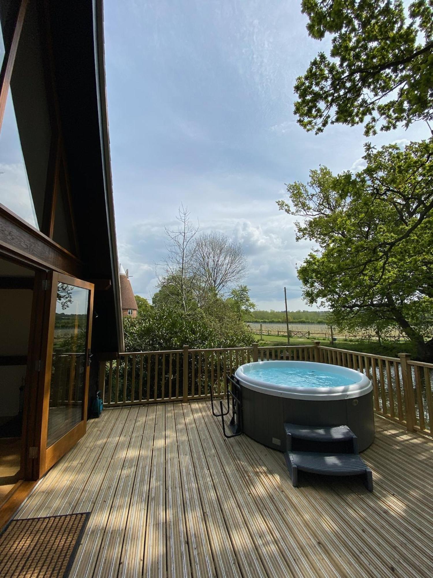 Вилла Oastbrook Vineyard Bodiam Номер фото