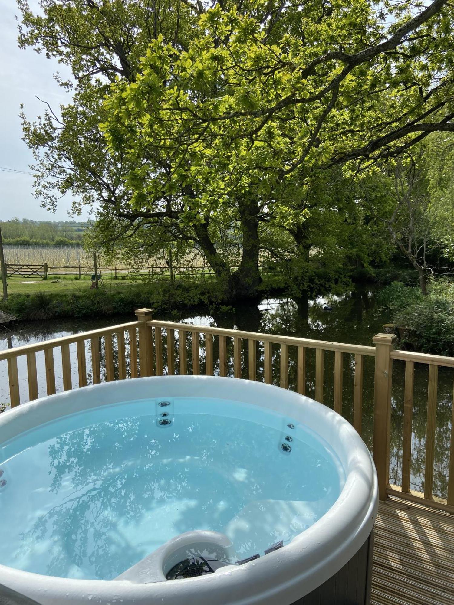 Вилла Oastbrook Vineyard Bodiam Номер фото